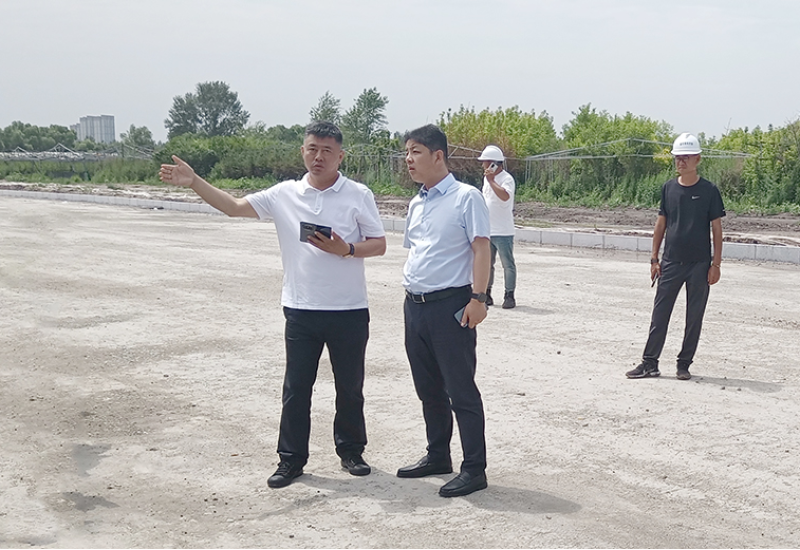 全力加快項(xiàng)目建設(shè)！ 松北區(qū)副區(qū)長(zhǎng)到利如金農(nóng)業(yè)集團(tuán)遠(yuǎn)海分公司在建工廠視察工作！